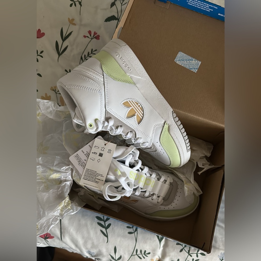 Adidas Drop Step XL White and Green Sneakers